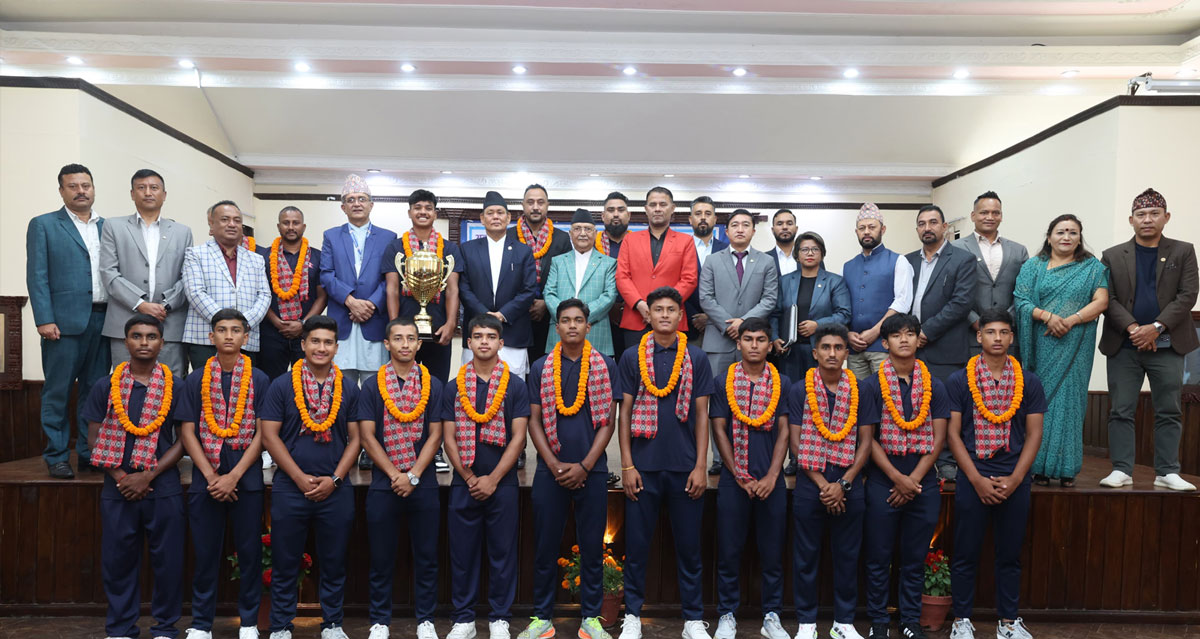 अन्तर्राष्ट्रिय पदक विजेता खेलाडी, प्रशिक्षक र व्यवस्थापकलाई प्रधानमन्त्री ओलीद्वारा सम्मान तथा पुरस्कार वितरण