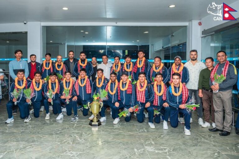 उपाधिसहित स्वदेश फर्किए युवा क्रिकेटर