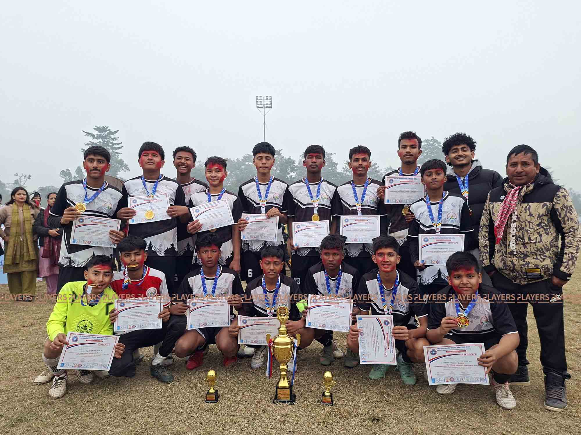 शुभतारा र मोर्डनले उचाल्यो बारा प्याब्सन अन्तरविद्यालय फुटबल उपाधि