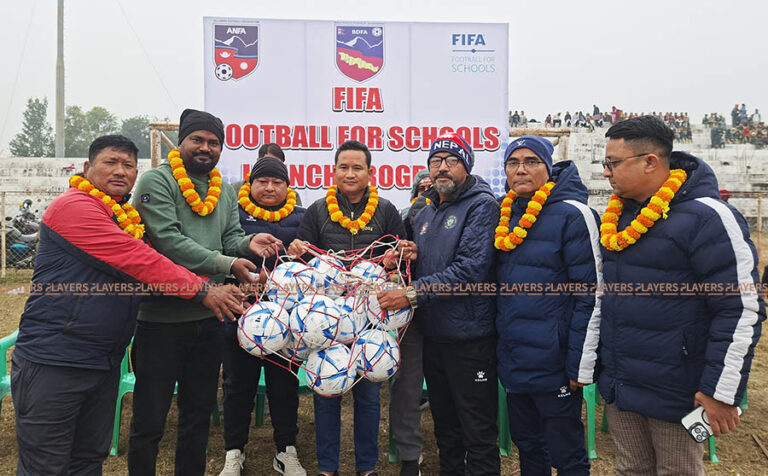 बारामा ‘फिफा फुटबल फर स्कुल’ कार्यक्रम सुरु, १७ विद्यालयलाई फुटबल वितरण